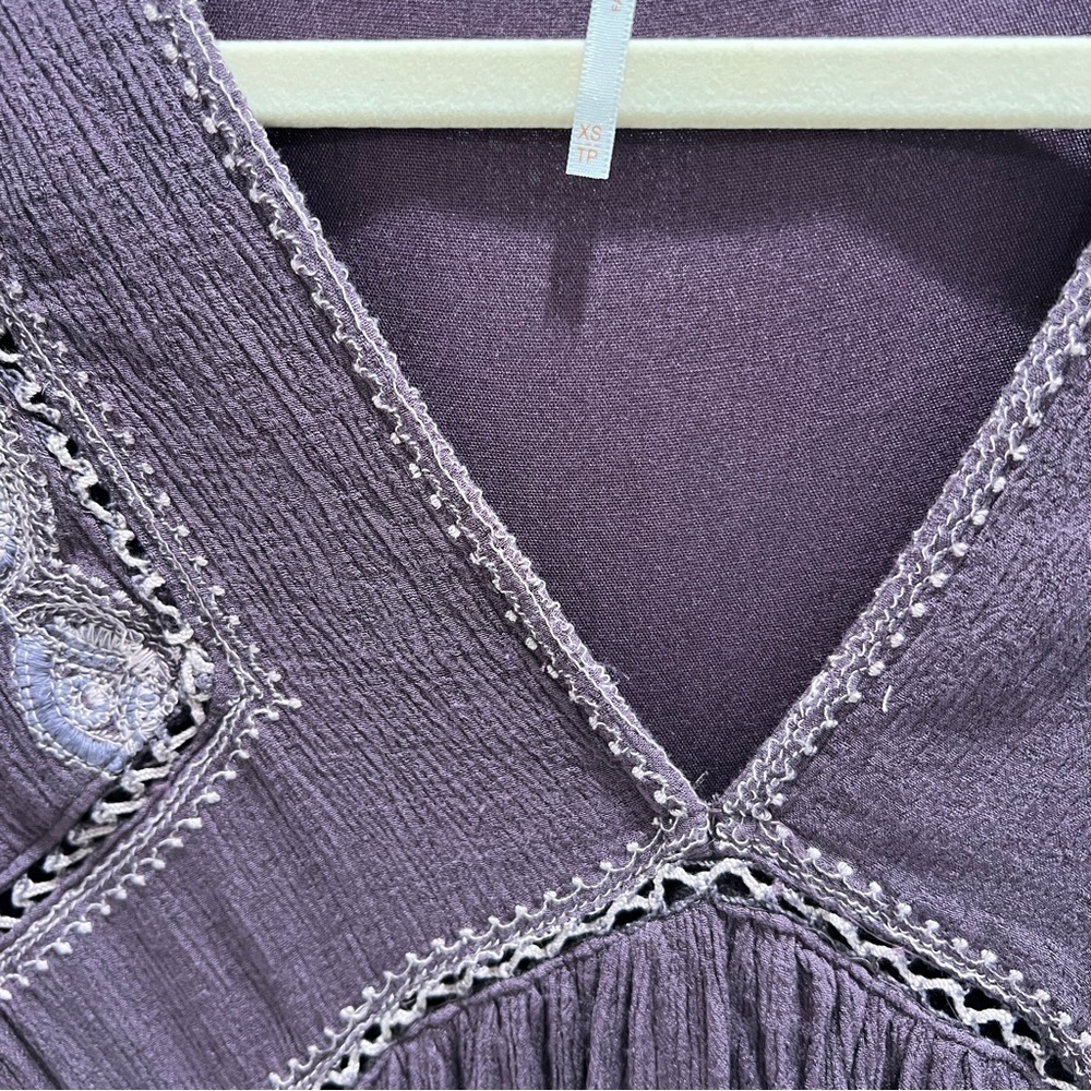Free People XS Falling Water Purple | Plum Ruffle Embroidered Tunic Top NWOT - Picture 5 of 11